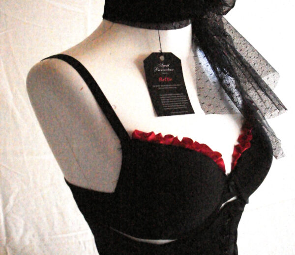 agent provocateur birdhouse